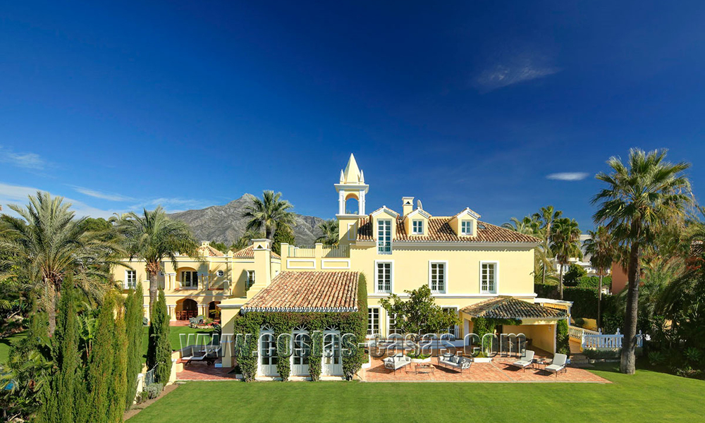 Villa - palacete de estilo clásico a la venta en Nueva Andalucía, Marbella 22637