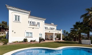 En venta: Villa de lujo en primera línea de golf en Marbella 2150 
