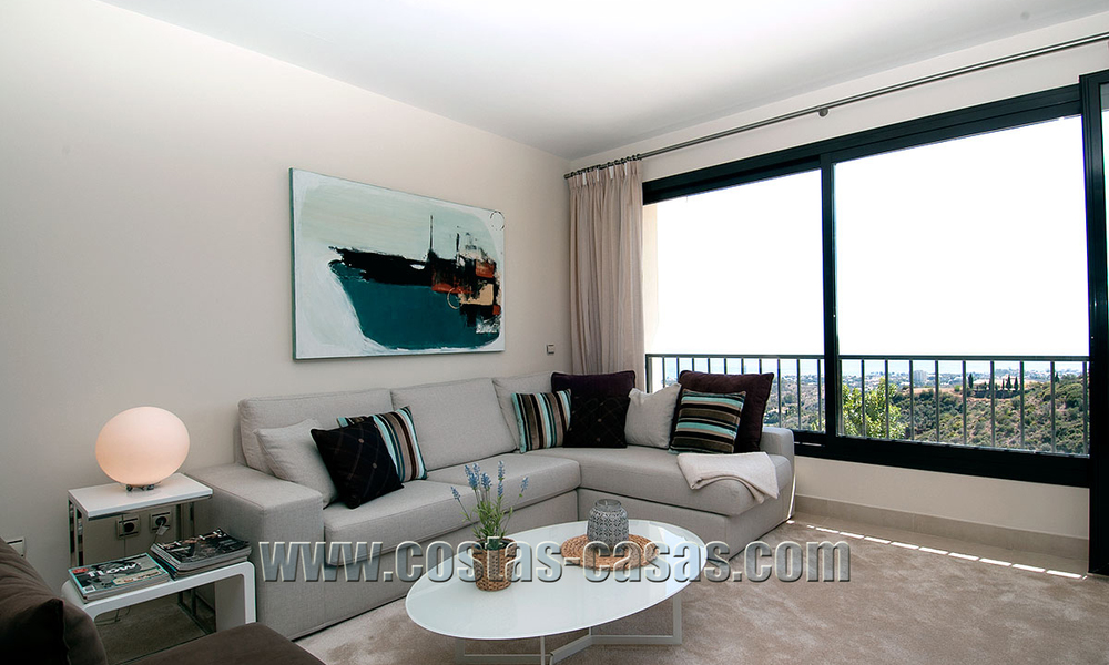 En venta: Apartamento de lujo en Marbella con vistas al mar espectacular 27371