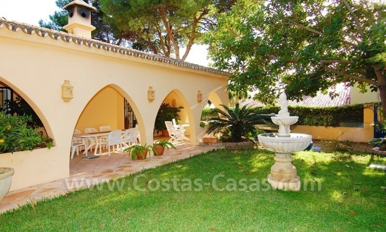 Villa en zona de playa en venta, cerca de la playa, en Marbella 1