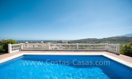 /db/huizen/1327769108pool_view_sea_01_107919.jpg.thumb.jpg