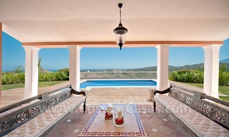 /db/huizen/1327769108terrace_pool_034_107919.jpg.thumb.jpg