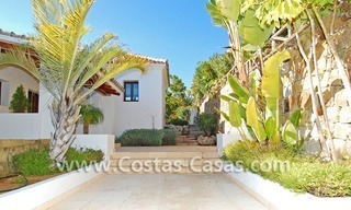 Acogedora villa de lujo para comprar en complejo completamente cerrado, Benahavis – Estepona - Marbella 6