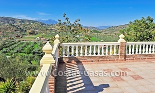 Villa - Finca - Chalet en venta en Monda en la Costa del Sol, Andalucía 6
