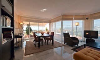 Apartamento de golf de lujo en venta en Nueva Andalucía - Marbella 3