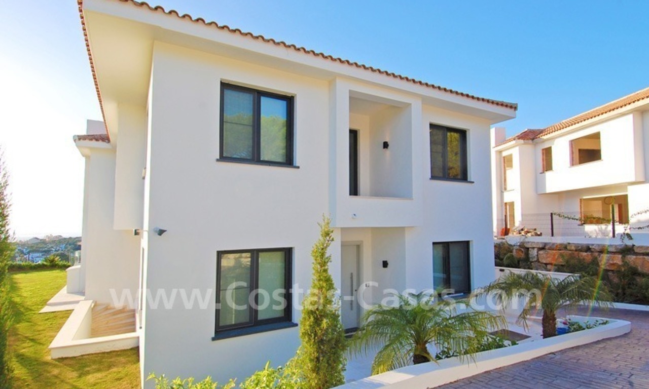 Villa moderna de alta calidad a la venta en Marbella con vistas al golf y mar 5