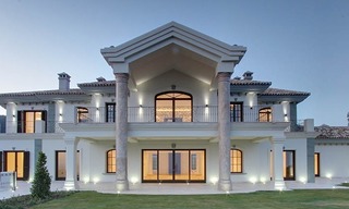 Villa – Mansión de estilo Toscazo en venta en La Zagaleta, Marbella – Benahavis 0