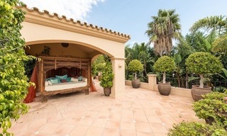 Exclusiva villa junto a la playa a la venta en Marbella 22