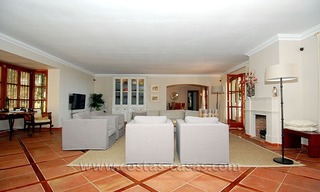 Villa de lujo rústica para comprar en la zona de Marbella – Benahavís 13