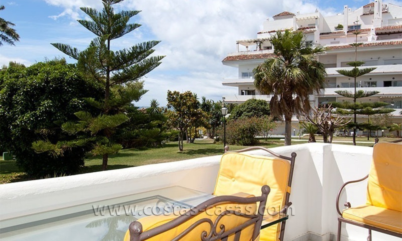 Venta: Amplio apartamento de lujo cerca del Puerto Banús, Marbella 2
