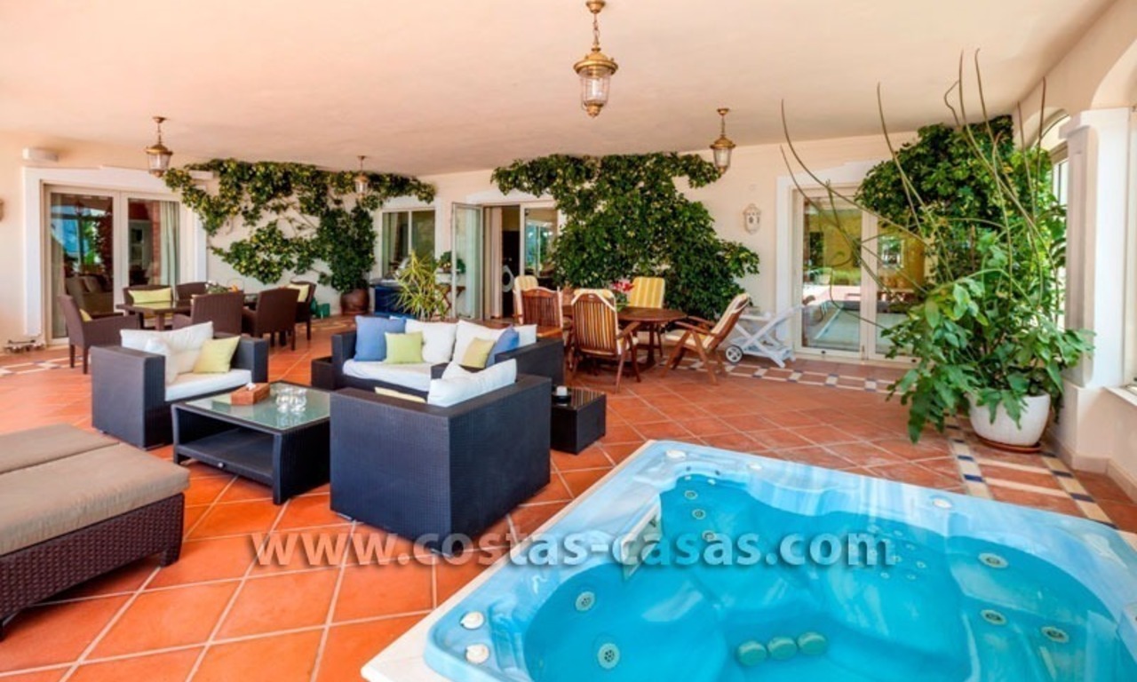 En Venta: Enorme mansion cerca de campos de golf en Benahavís - Marbella 26
