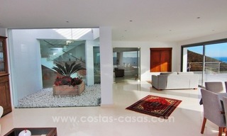 Villa contemporánea nueva y muy bonita en venta en Mijas 9