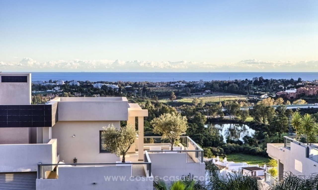 Apartamento moderno en venta en Marbella - Benahavis con vistas al mar 10