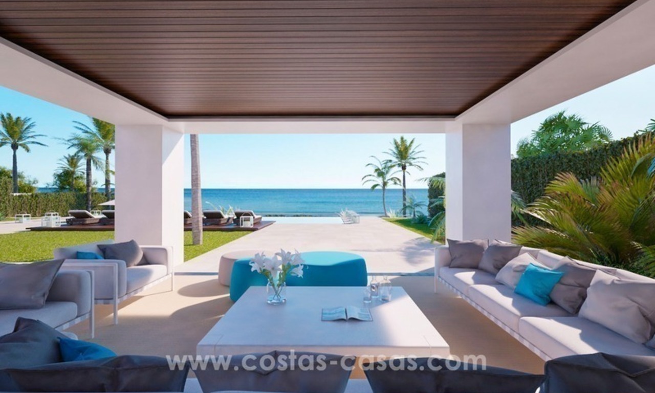 Villa de nueva construcción contemporánea en primera línea de playa en venta en la Nueva Milla de Oro, Marbella - Estepona 9