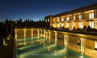 Una mansión única en venta en la Milla de Oro, Marbella. Increíble reducción de precio! 8
