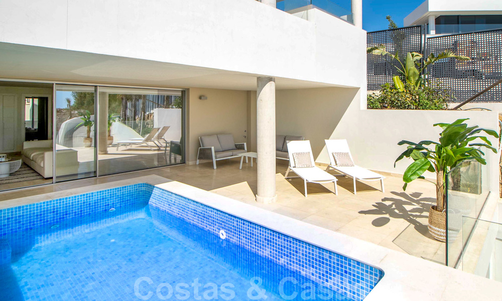 Impresionantes apartamentos modernos en venta en Nueva Andalucía, Marbella. 28760