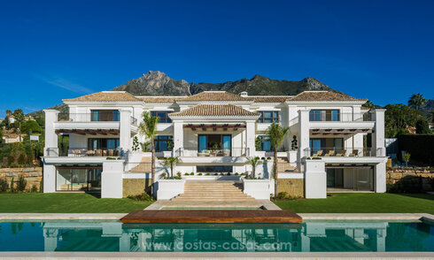 Magistral villa de lujo con vistas panorámicas al mar en Sierra Blanca, en la Milla de Oro de Marbella 41550