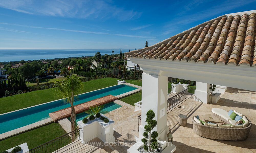 Magistral villa de lujo con vistas panorámicas al mar en Sierra Blanca, en la Milla de Oro de Marbella 41554