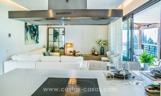 Nuevos y modernos apartamentos en venta en Benahavis - Marbella. 7339 