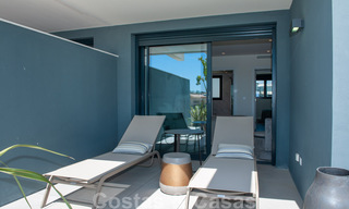Apartamentos modernos con vistas al mar en venta, Marbella - Estepona 33759 