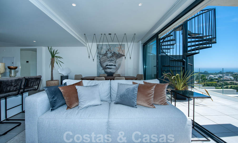 Apartamentos modernos con vistas al mar en venta, Marbella - Estepona 33807