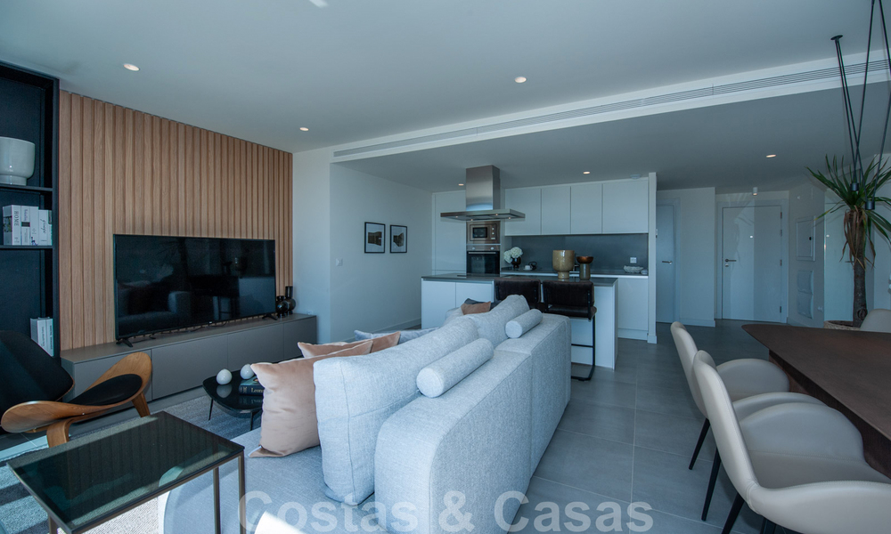 Apartamentos modernos con vistas al mar en venta, Marbella - Estepona 33809