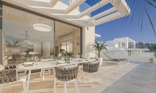 Apartamentos modernos contemporáneos en venta, situados cerca de la Playa y el Golf, Estepona - Marbella 2404 