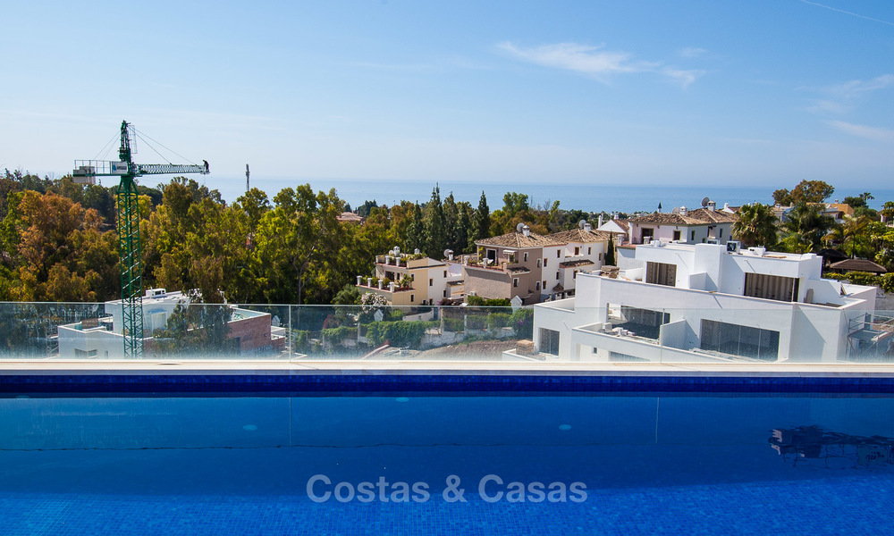 ÚLTIMA UNIDAD! Sólo 8 modernos y exclusivos apartamentos en venta, cada uno con su propia piscina climatizada, en la Milla de Oro - Marbella 4266