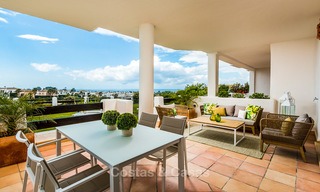 Apartamentos de golf en venta en un resort entre Marbella y Estepona 4469 