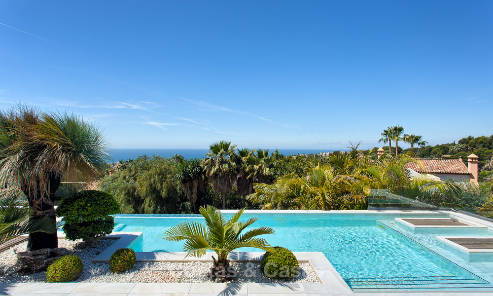 Exclusiva y majestuosa villa de diseño moderno con impresionantes vistas al mar en venta, Milla de Oro, Marbella 4525