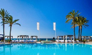 Nuevos apartamentos de lujo con vistas al mar en venta, diseño moderno y contemporáneo, Marbella 5124 