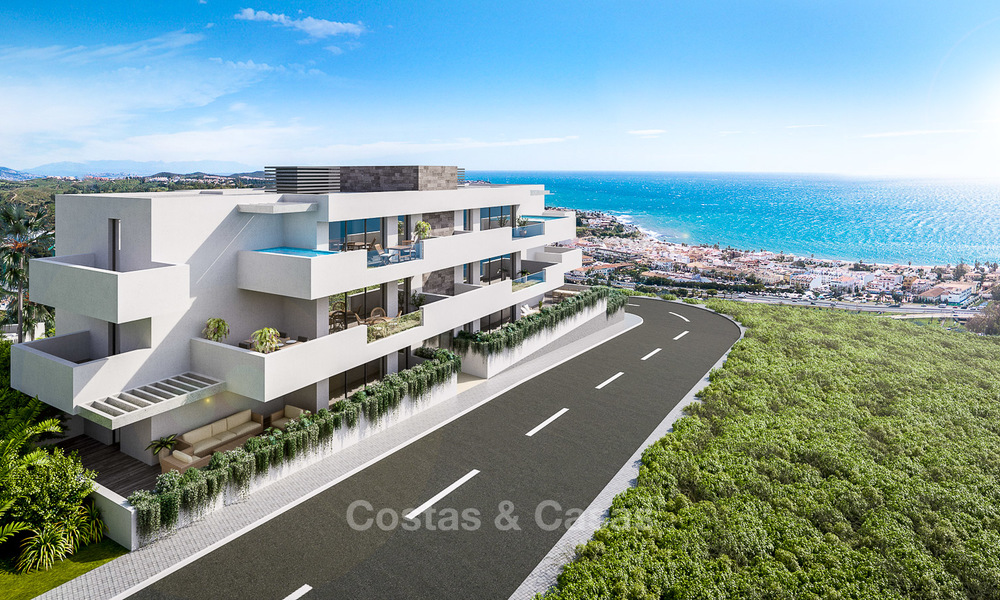 Nuevos y modernos apartamentos en primera línea de golf en venta, La Cala de Mijas, Costa del Sol 5704