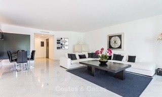 Exquisito y espacioso apartamento de lujo en venta, Marina Puente Romano, Milla de Oro, Marbella 6263 