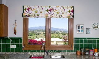 Acogedora villa rústica en el campo en venta, con preciosas vistas a la montaña, Estepona Este - Marbella 6404 