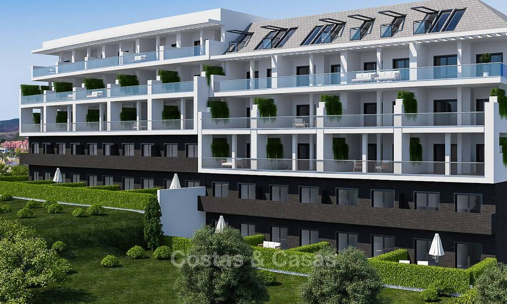 Atractivos apartamentos nuevos con vistas al mar y al golf en venta, a poca distancia de la playa, Manilva - Costa del Sol 7078