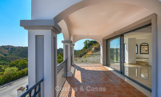 Villa de estilo andaluz con vistas al mar y a la montaña en venta – Valle del Golf, Nueva Andalucia, Marbella 7582 