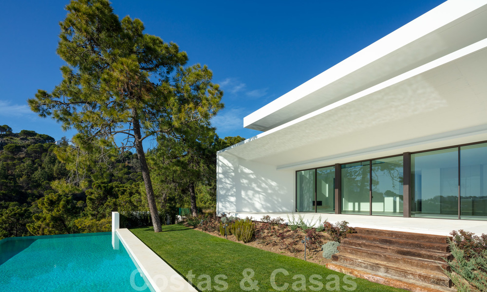 Nuevas villas de lujo contemporáneas con vistas al mar en venta, en una urbanización exclusiva en Benahavis - Marbella 21653