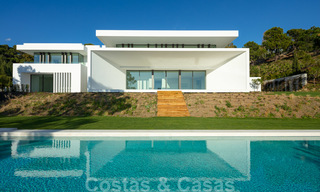 Nuevas villas de lujo contemporáneas con vistas al mar en venta, en una urbanización exclusiva en Benahavis - Marbella 21663 