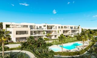 Deliciosos y modernos apartamentos en primera línea de golf en venta en un exclusivo complejo nuevo, Casares, Costa del Sol. 8027 