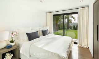 Fantástica villa de lujo reformada con vistas al mar en venta, cerca del Valle del Golf, Nueva Andalucía - Marbella 8222 