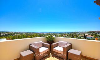 Espectacular ático moderno con vistas panorámicas al mar en venta - Nueva Andalucía - Marbella 10366 