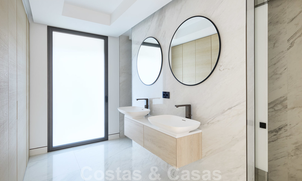 Apartamento ultra lujoso y vanguardista frente a la playa en venta en un exclusivo complejo en la Nueva Milla de Oro, Estepona Este 22006