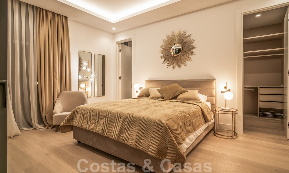 Lista para entrar a vivir, villa moderna de nueva construcción en venta en un resort de golf de cinco estrellas en Marbella - Benahavis 34567