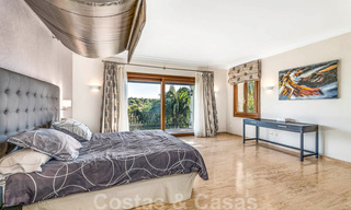 Majestuosa propiedad palaciega en venta casita de invitados independiente y total privacidad rodeada de campos de golf en Benahavis - Marbella 38985 