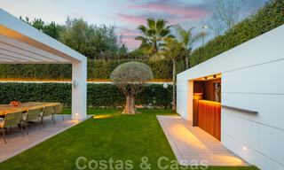 Lista para entrar a vivir, nueva y moderna villa en venta en Guadalmina a un paso de San Pedro en Marbella 39346 