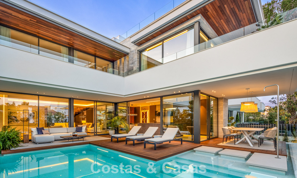 Fantástica villa de nueva construcción, sobre plano, en venta, en una zona de playa de San Pedro - Marbella 66393