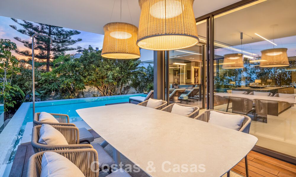 Fantástica villa de nueva construcción, sobre plano, en venta, en una zona de playa de San Pedro - Marbella 66394