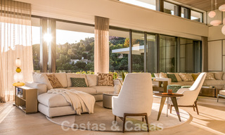 Amplia villa moderna en venta con espectaculares vistas al mar en una comunidad cerrada en Benahavis - Marbella 40748 