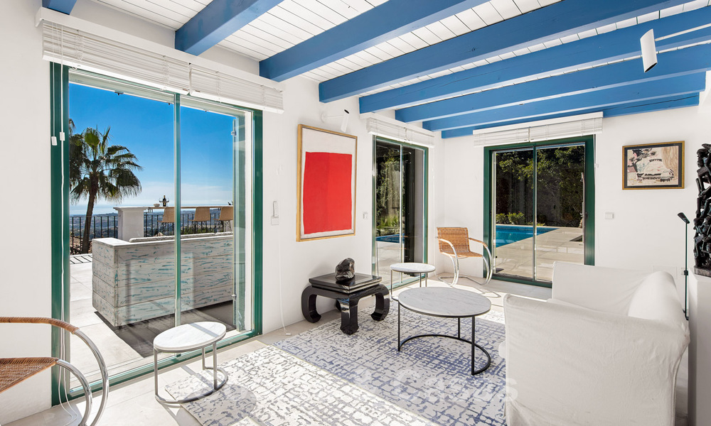 Magnífica villa tradicional andaluza en venta con vistas panorámicas al mar en Benahavis - Marbella 40821