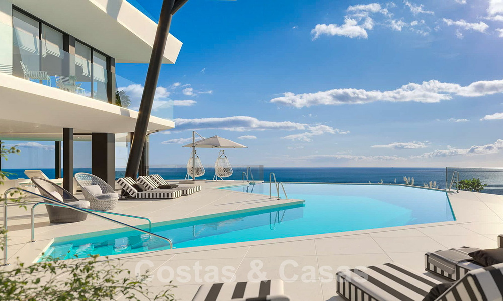 Apartamentos de lujo sostenibles, en venta, en una ubicación privilegiada con vistas panorámicas al mar, situados entre Benalmádena y Fuengirola - Costa del Sol 51372